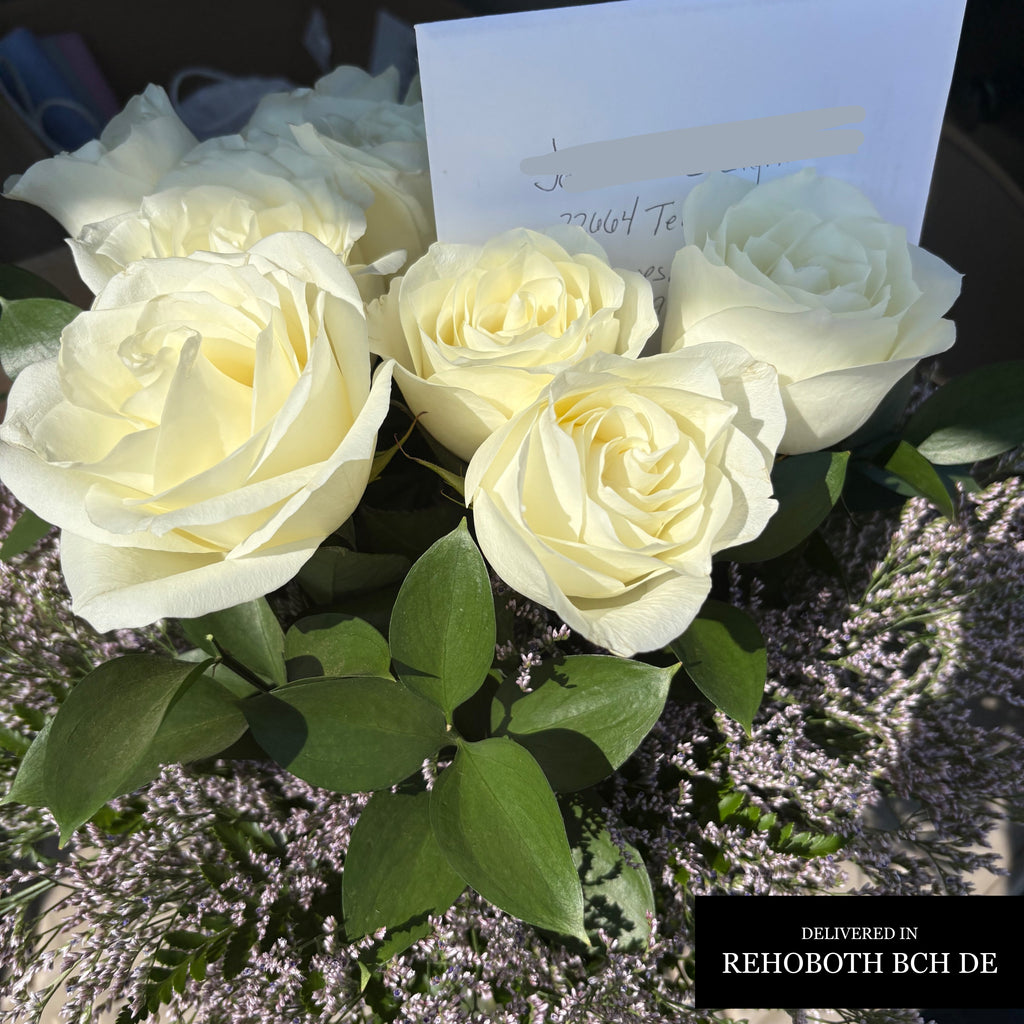 WHITE & GREEN SYMPATHY FLOWERS